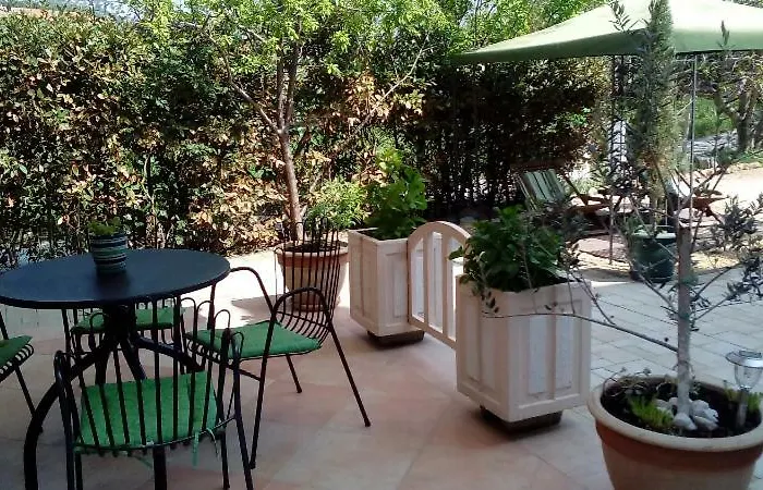 House Lavanda